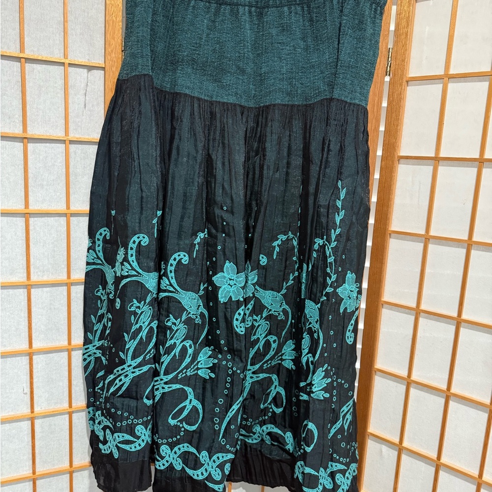 dressbarn Black and Teal A-Line Skirt